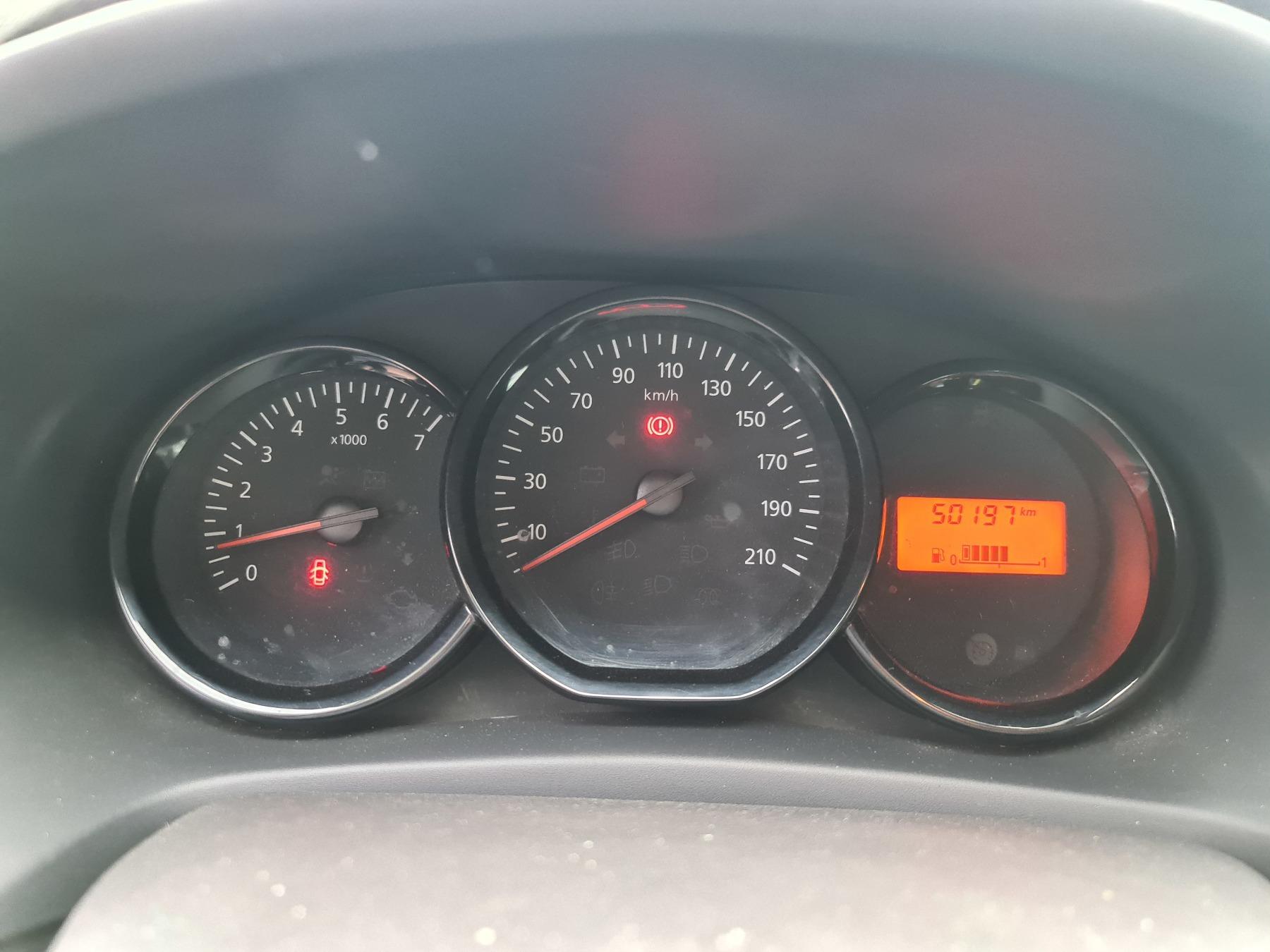 Fahrzeug-Bild 13