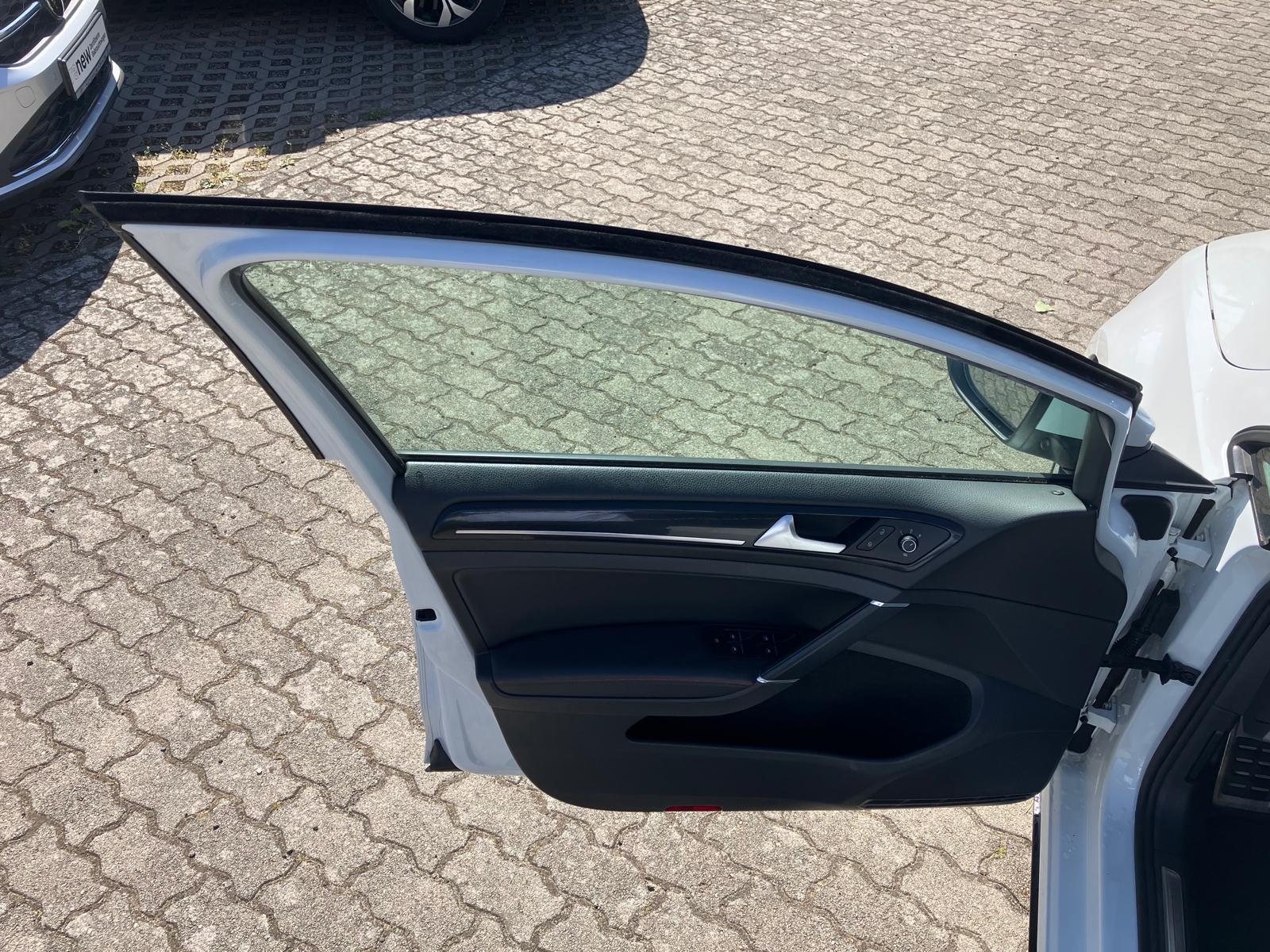 Fahrzeug-Bild 15