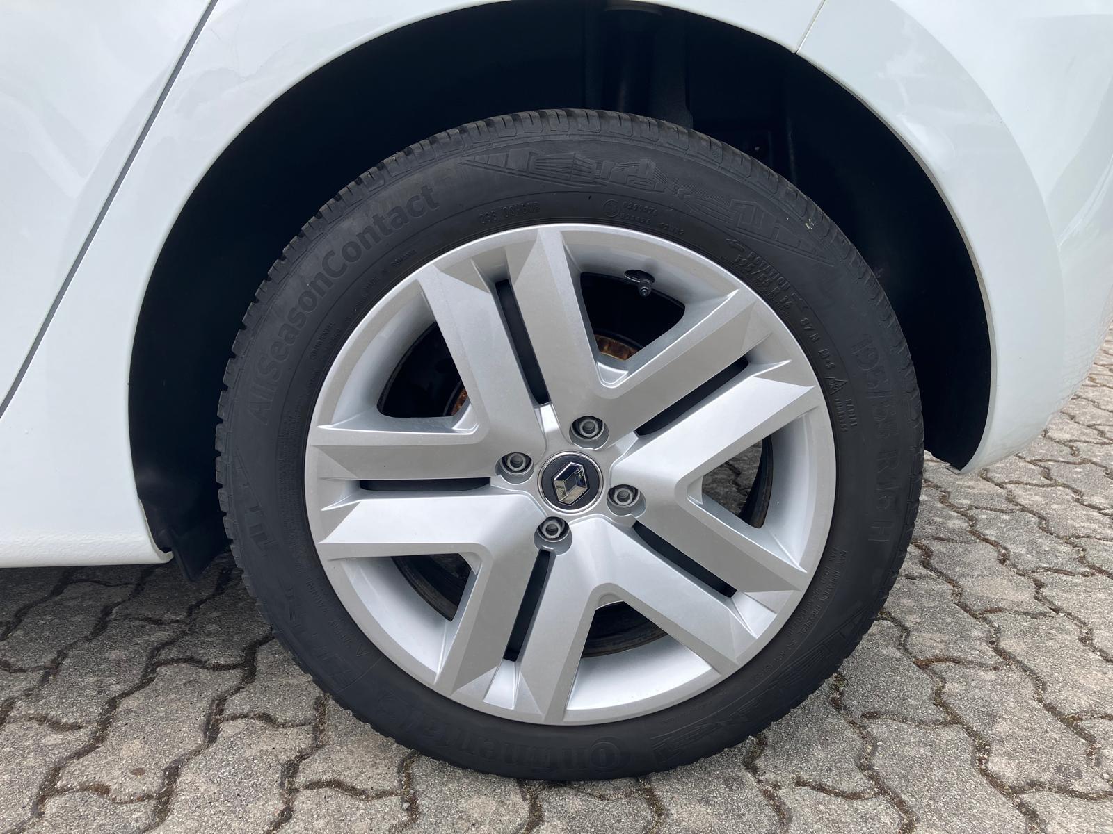 Fahrzeug-Bild 19
