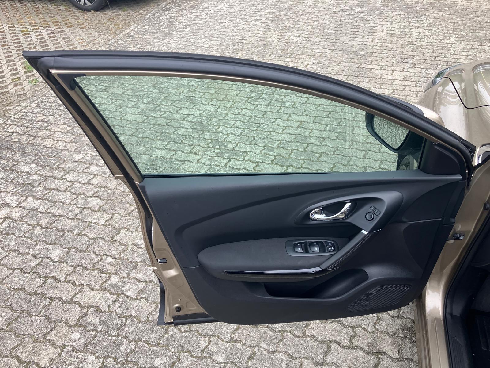 Fahrzeug-Bild 18