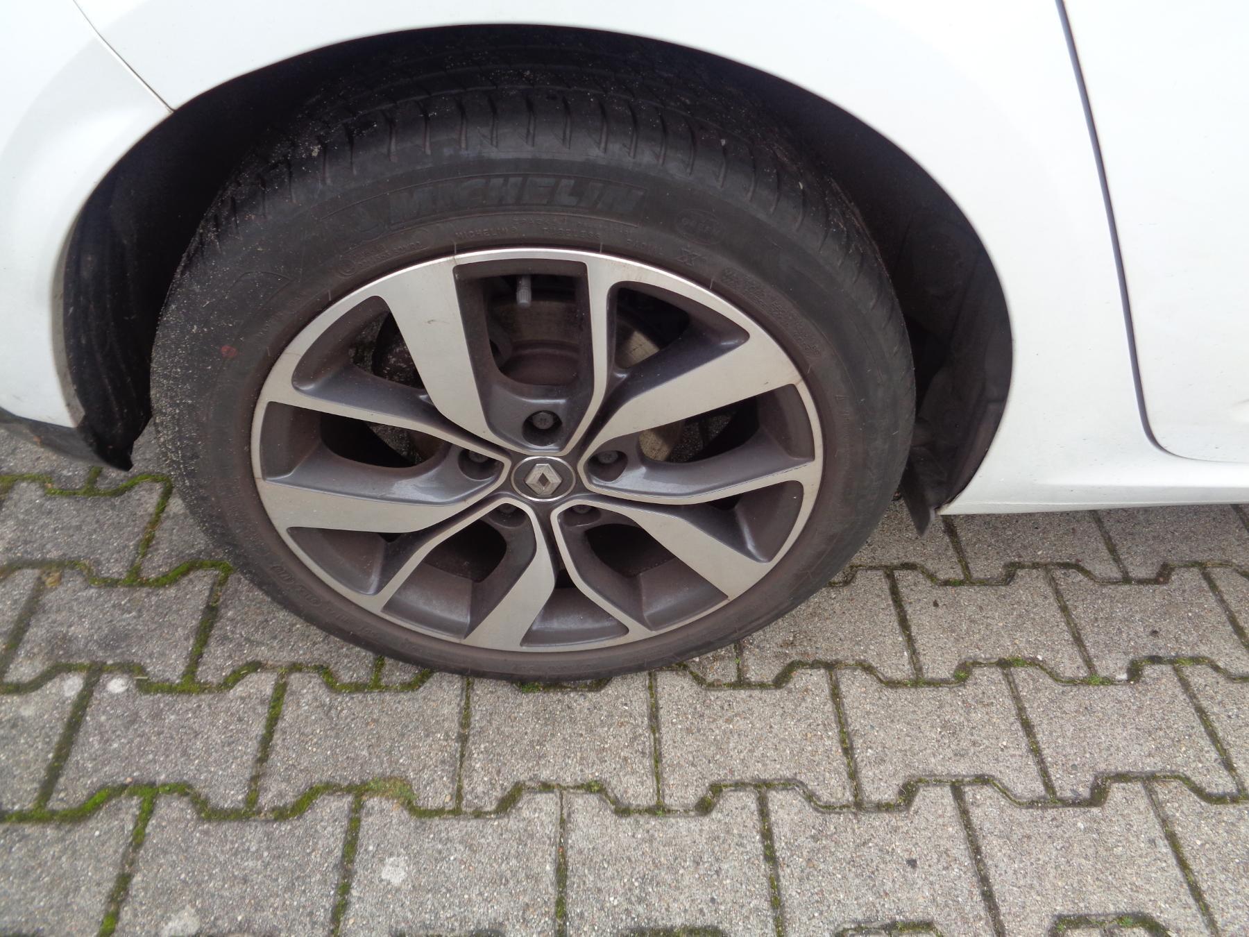 Fahrzeug-Bild 5