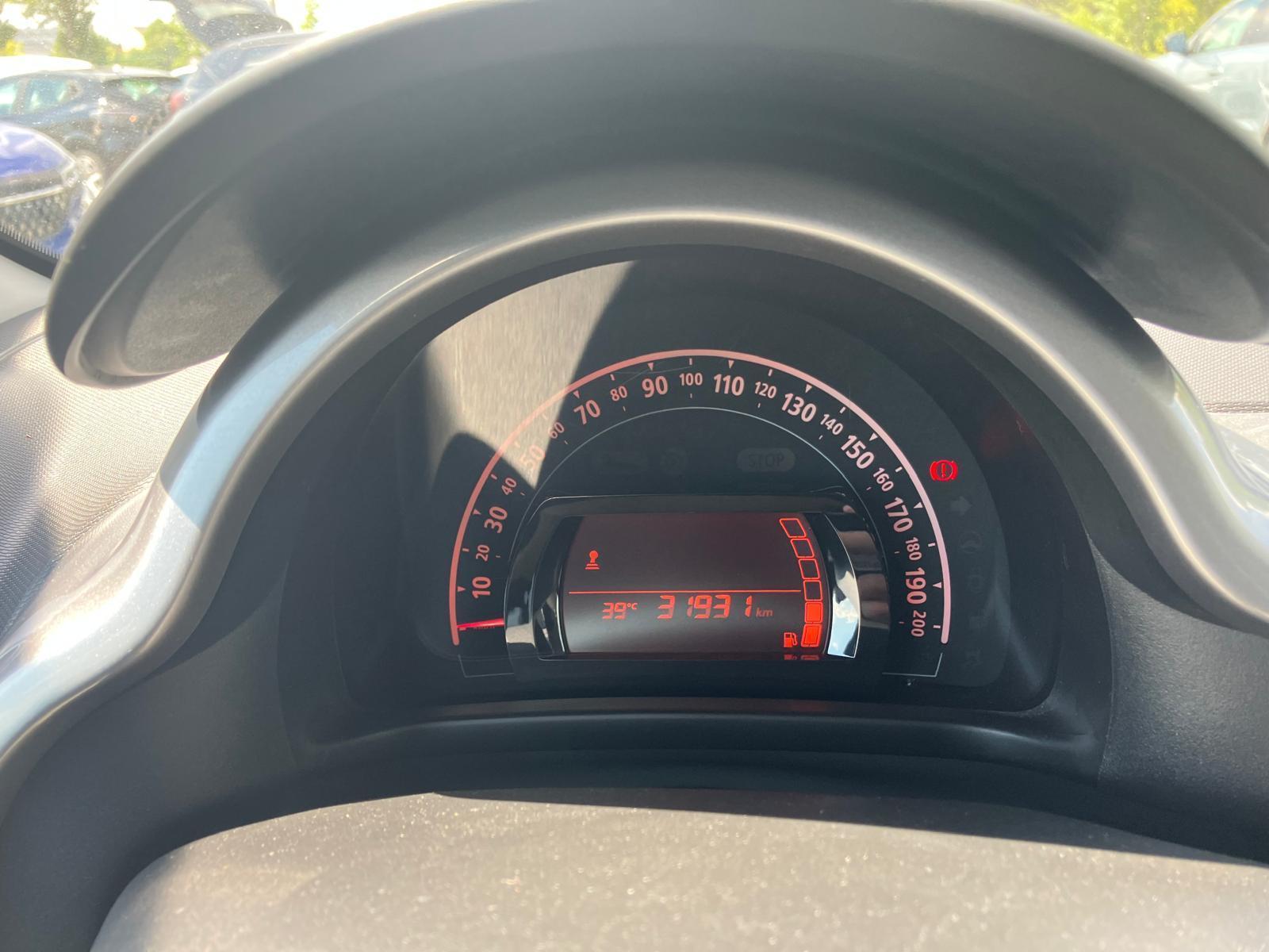 Fahrzeug-Bild 14