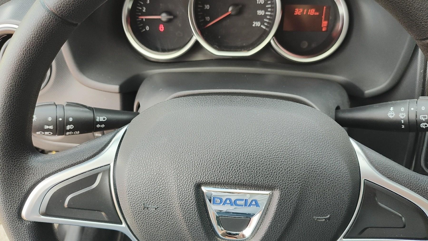 Fahrzeug-Bild 13