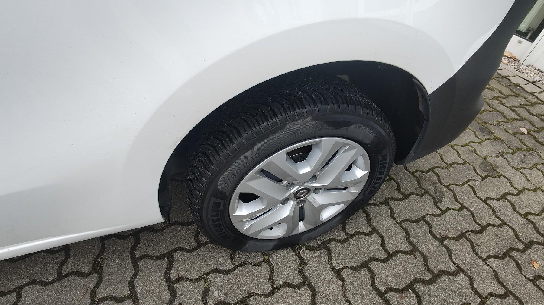 Fahrzeug-Bild 15