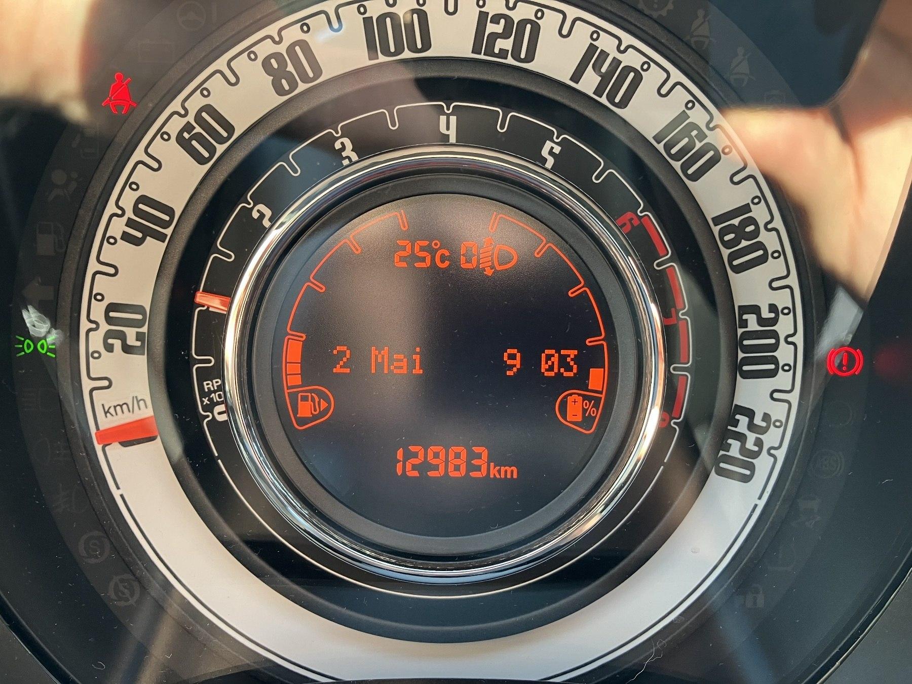 Fahrzeug-Bild 12