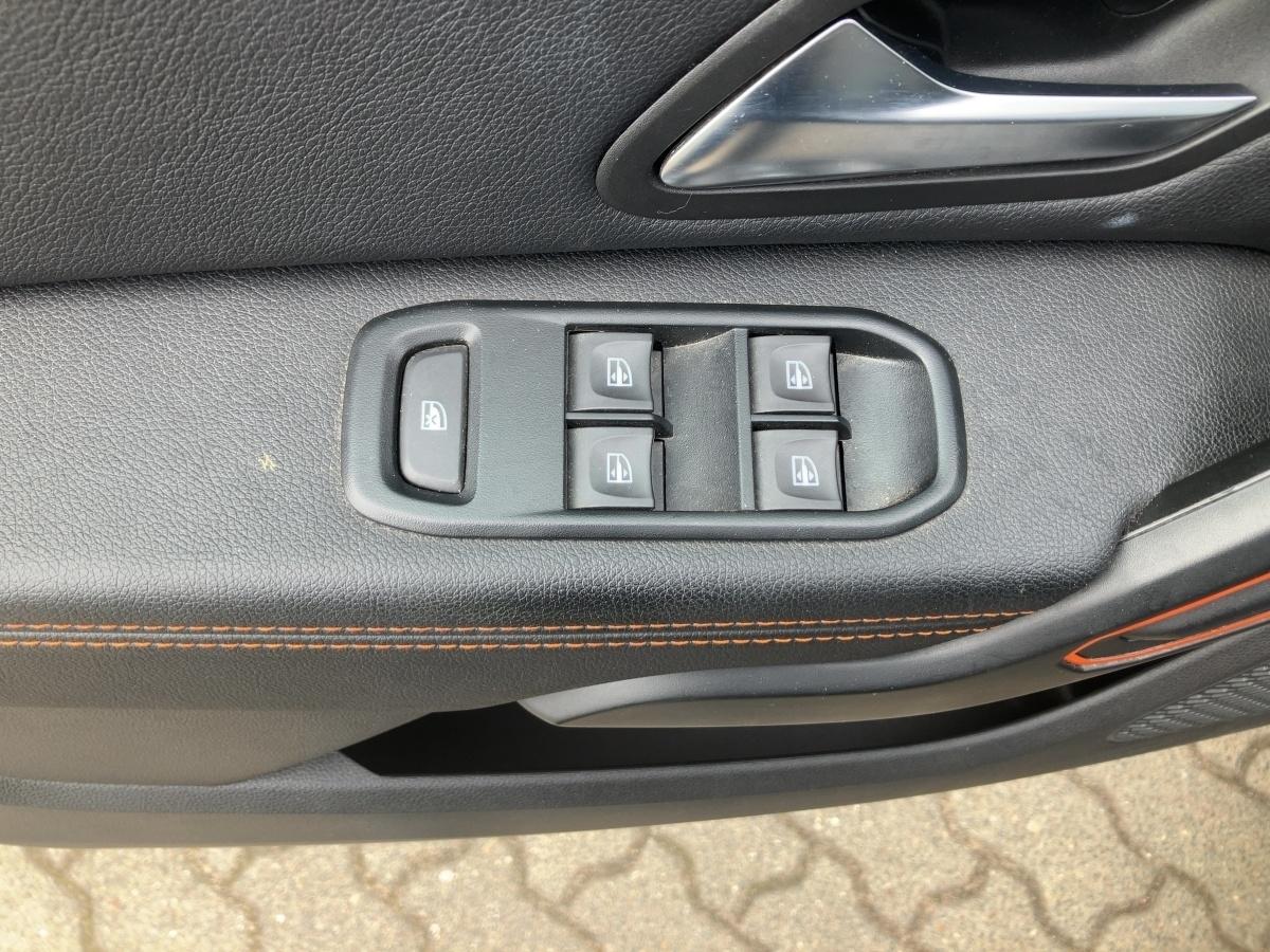Fahrzeug-Bild 13