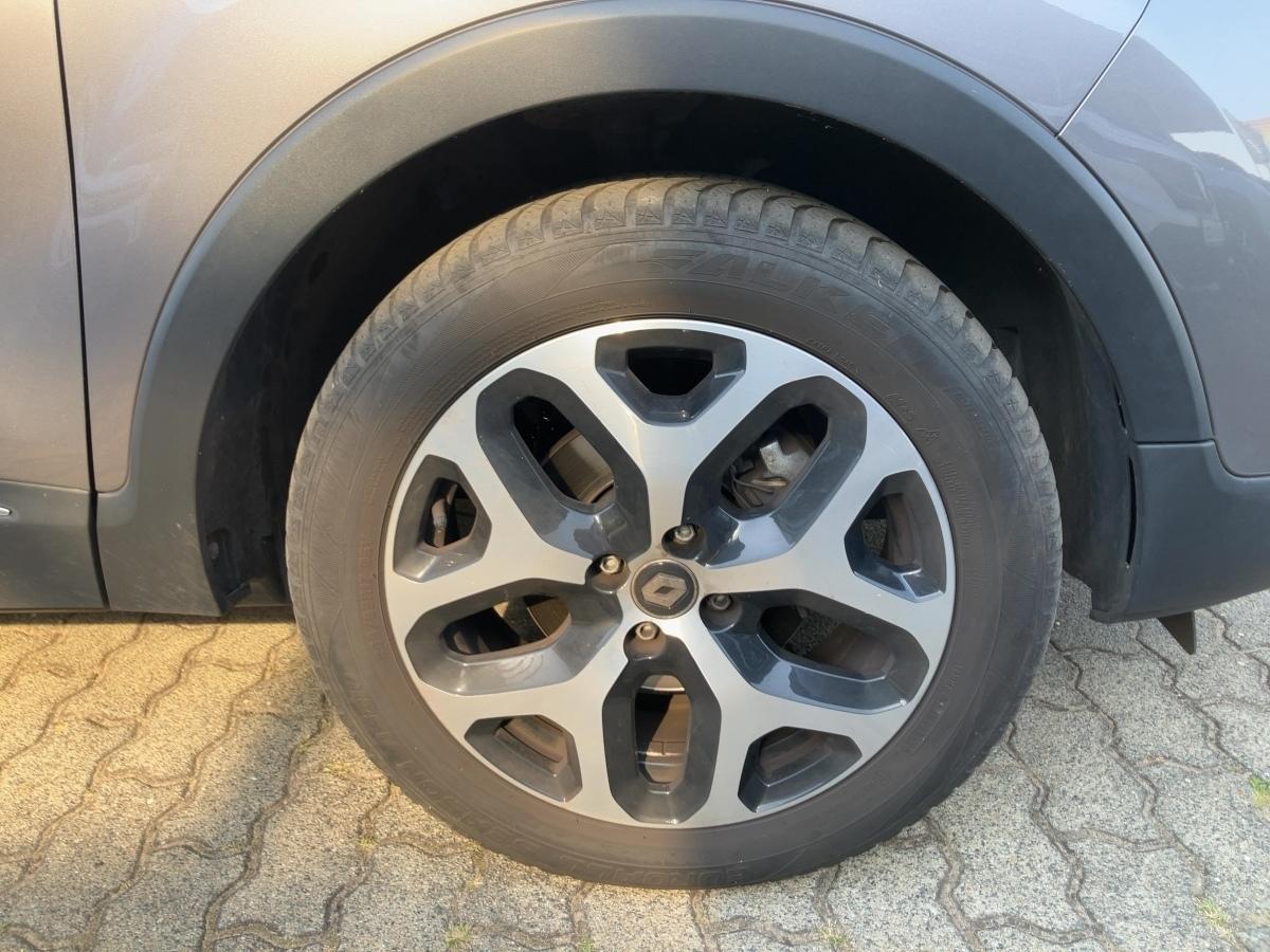 Fahrzeug-Bild 6