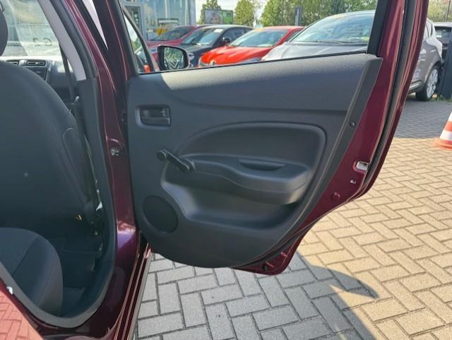 Fahrzeug-Bild 12