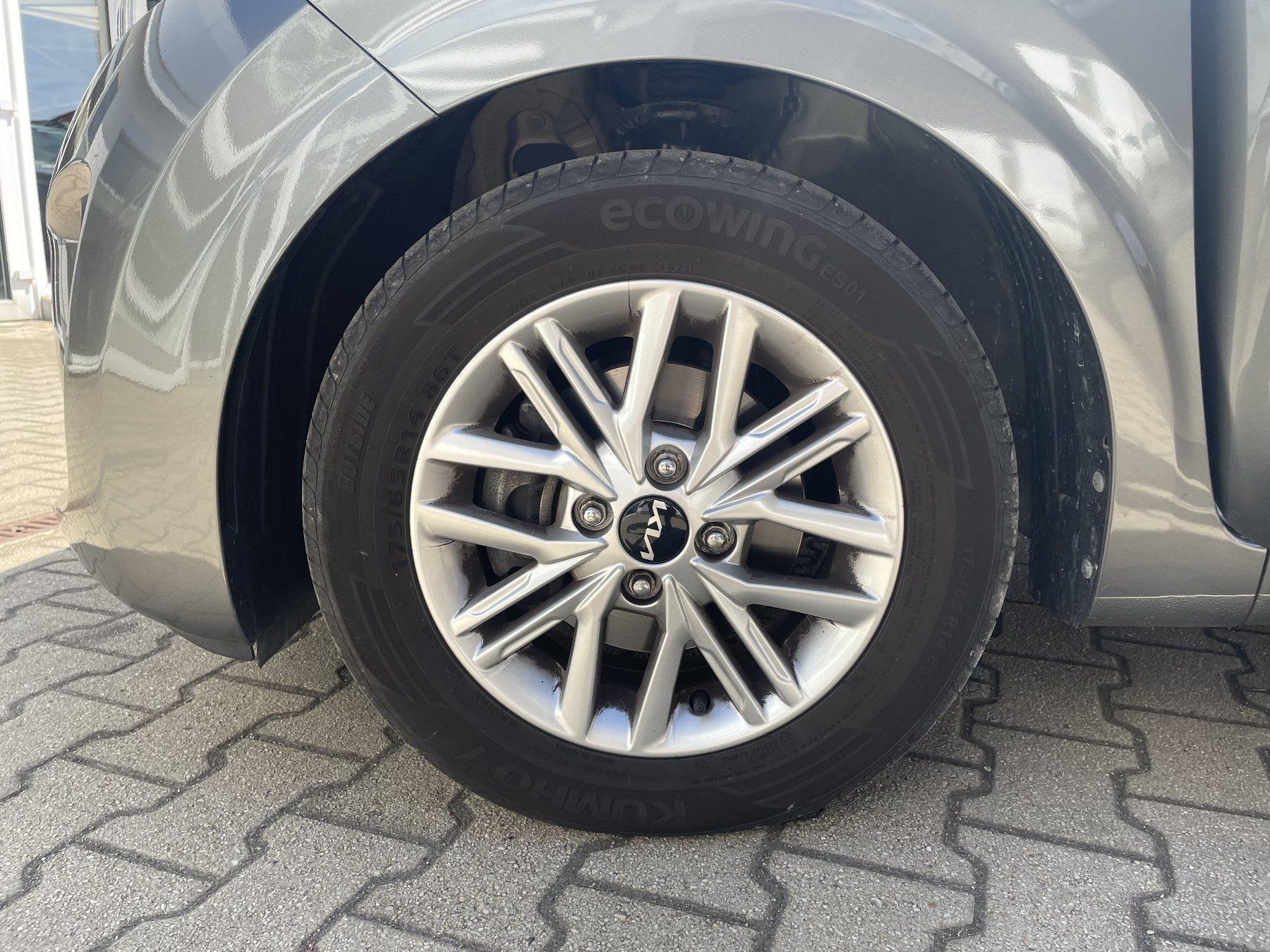 Fahrzeug-Bild 17