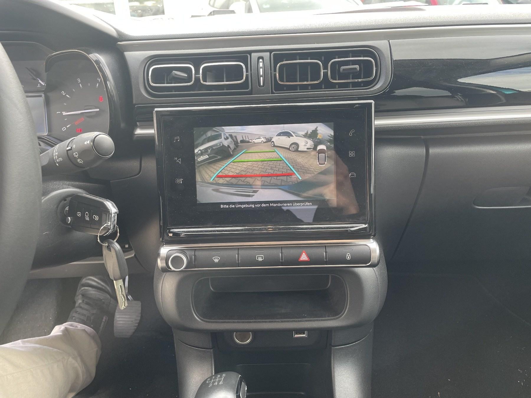 Fahrzeug-Bild 12