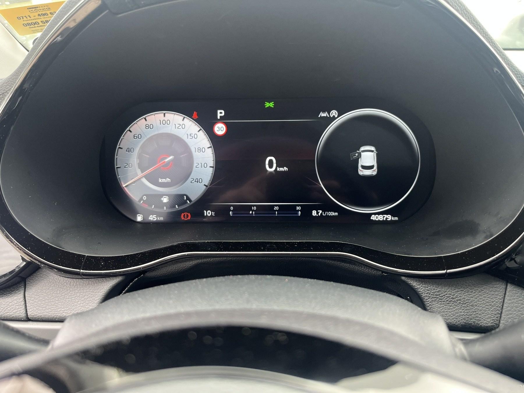 Fahrzeug-Bild 12