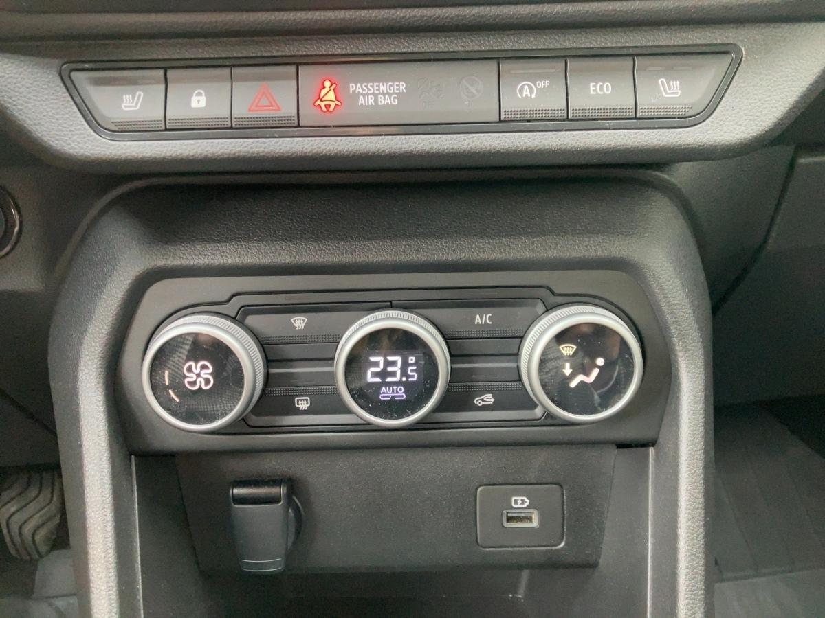 Fahrzeug-Bild 13