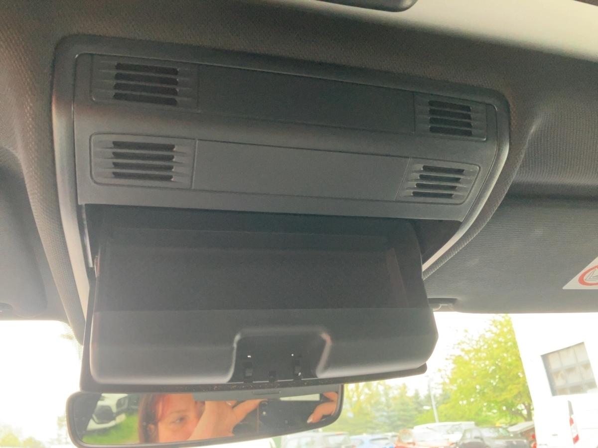 Fahrzeug-Bild 19