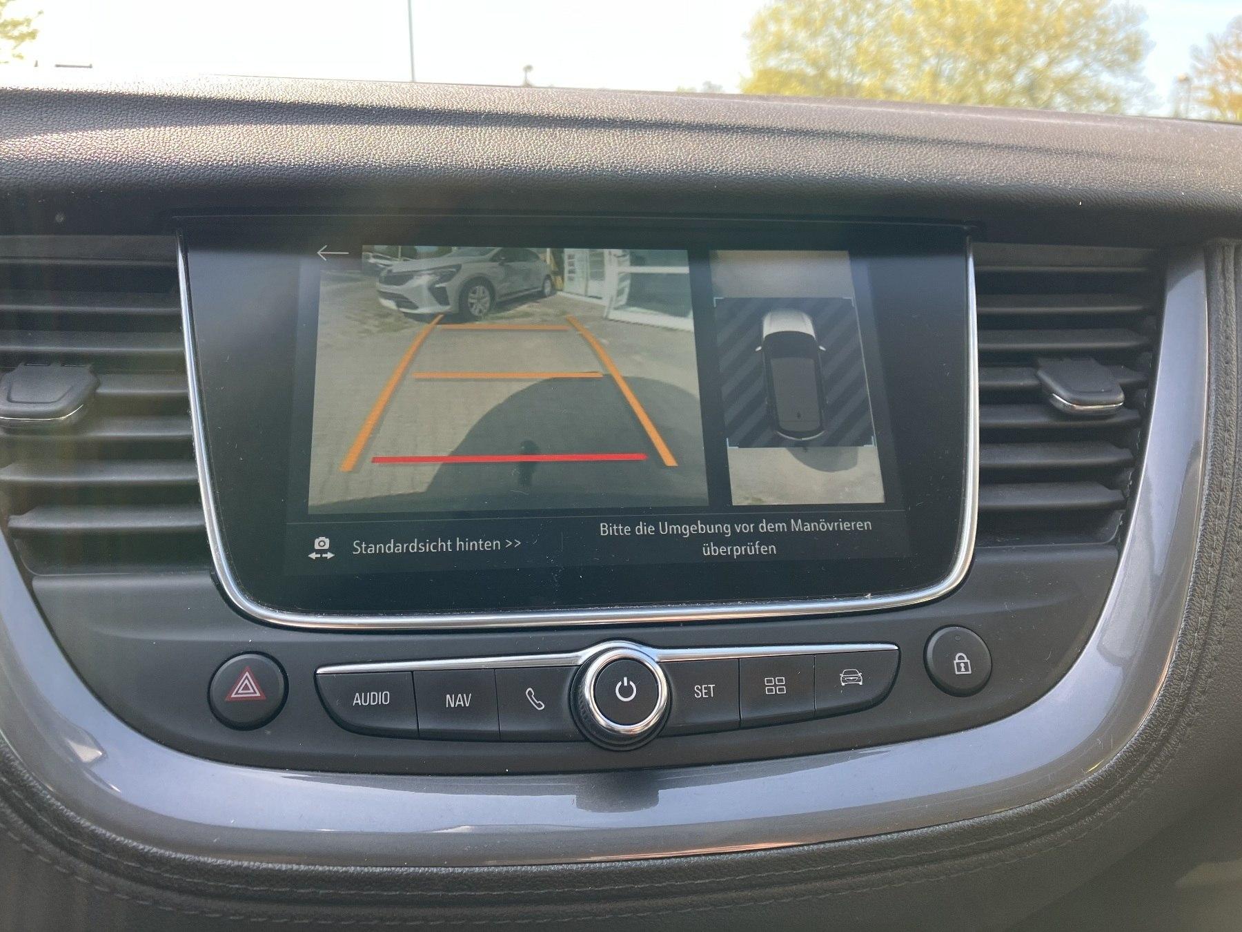 Fahrzeug-Bild 12