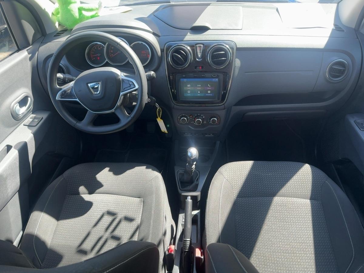 Fahrzeug-Bild 9