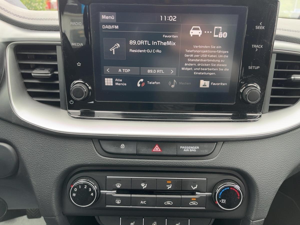 Fahrzeug-Bild 11