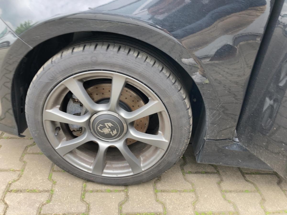 Fahrzeug-Bild 10