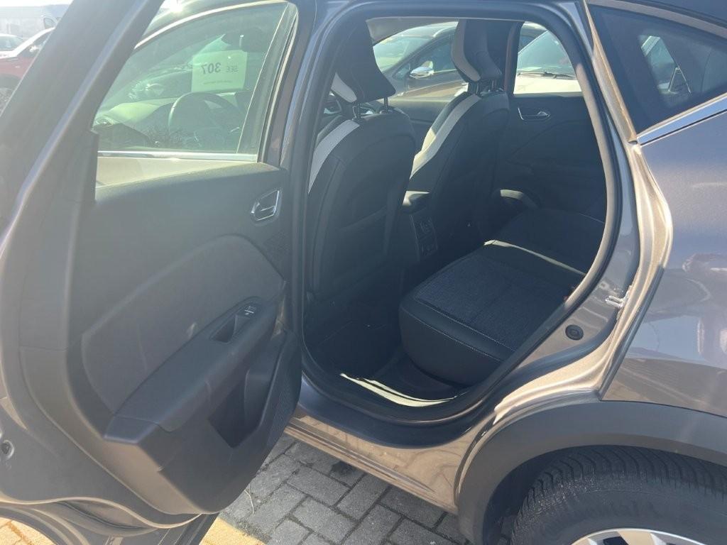 Fahrzeug-Bild 11