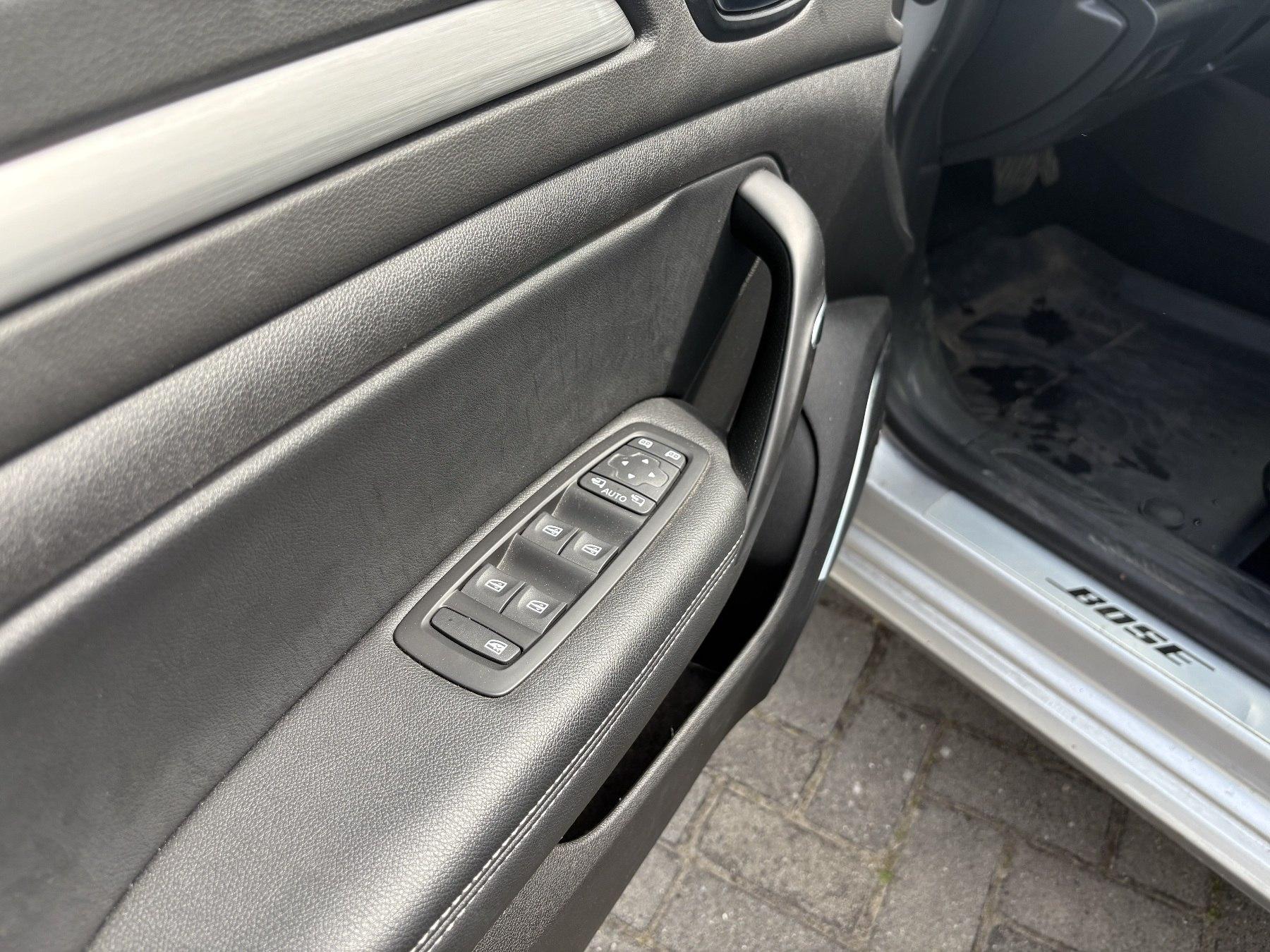 Fahrzeug-Bild 14