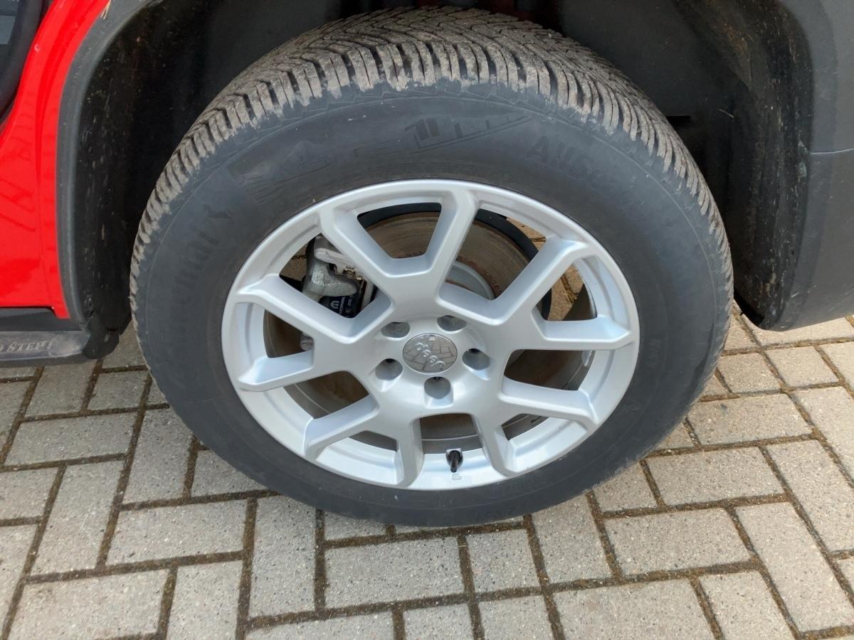 Fahrzeug-Bild 12