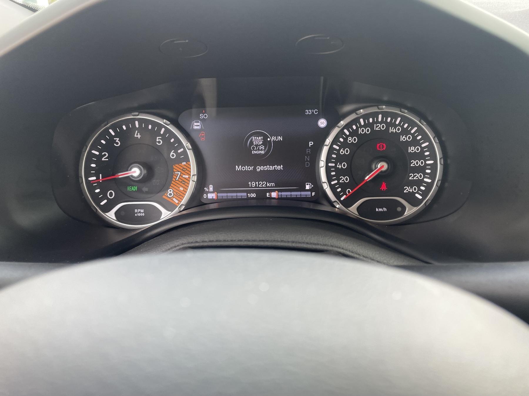 Fahrzeug-Bild 12
