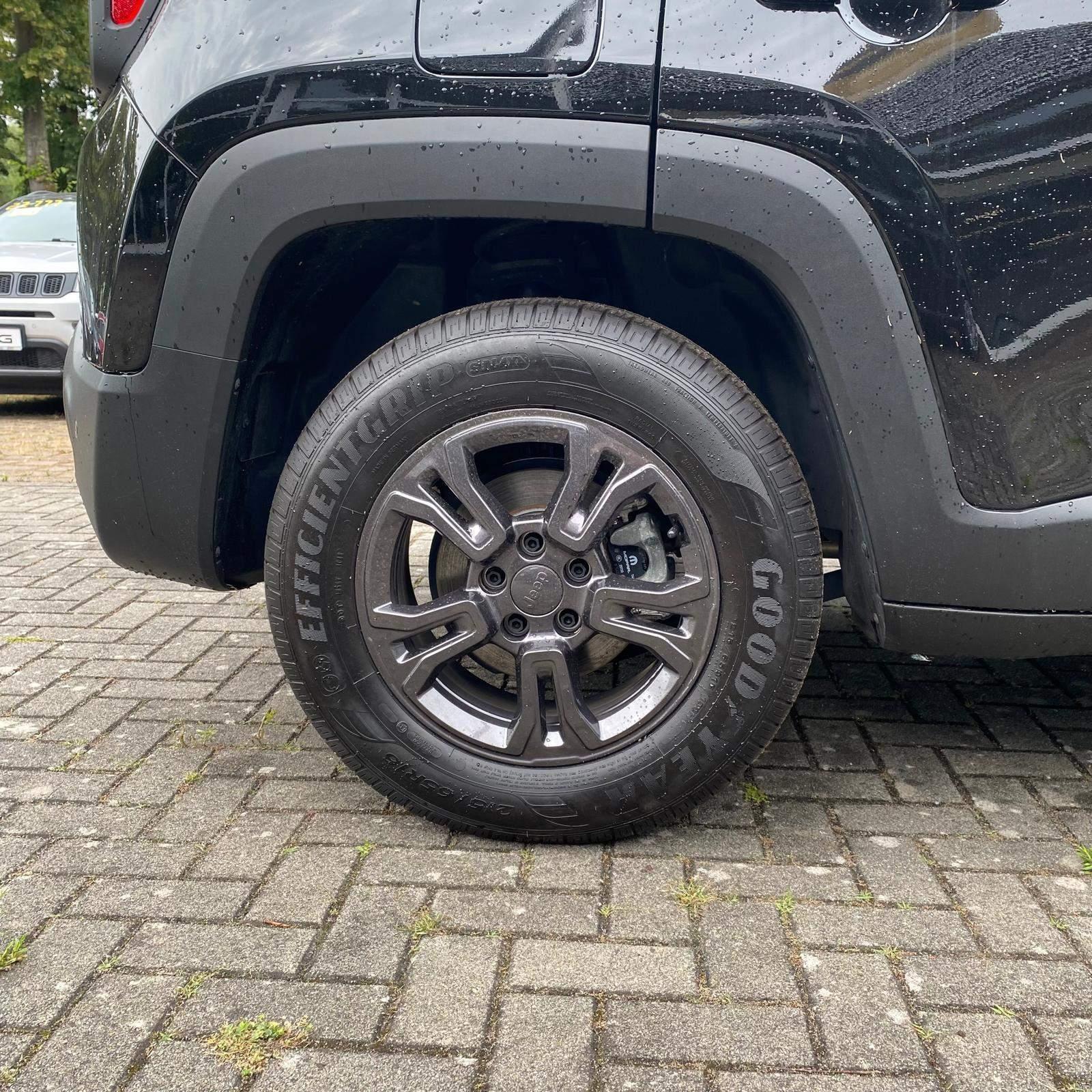 Fahrzeug-Bild 4