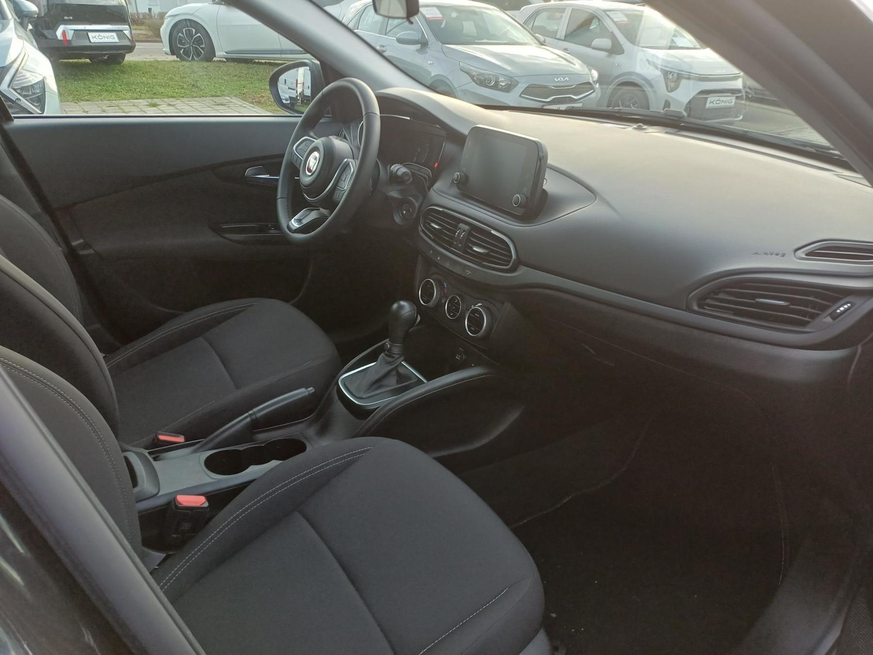 Fahrzeug-Bild 8