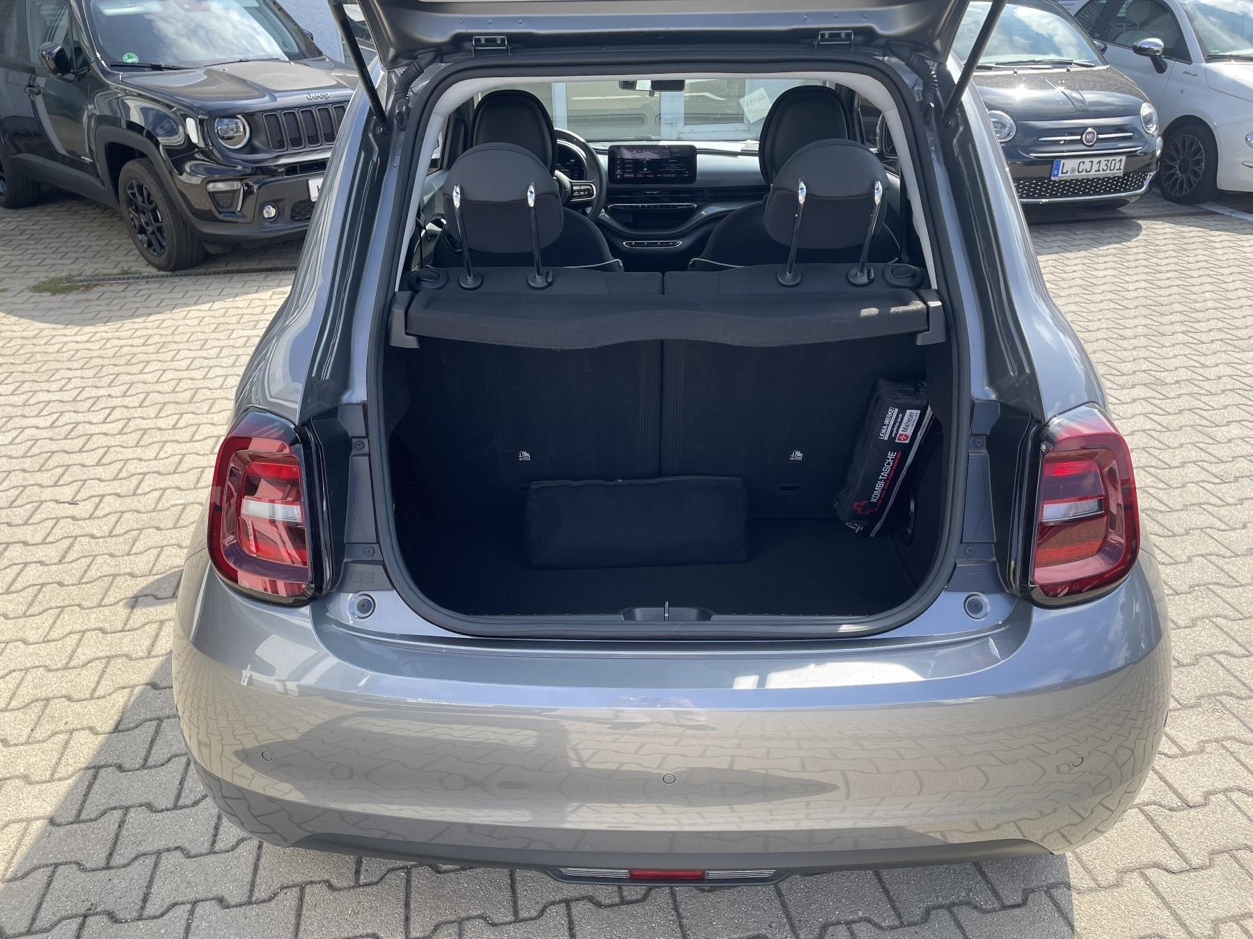 Fahrzeug-Bild 15