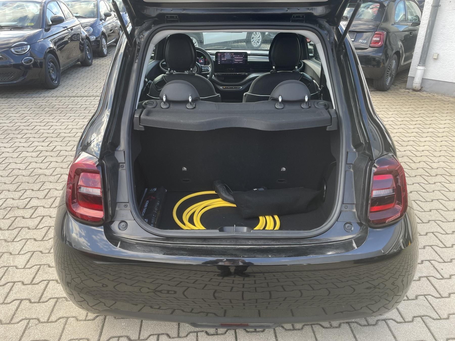 Fahrzeug-Bild 13