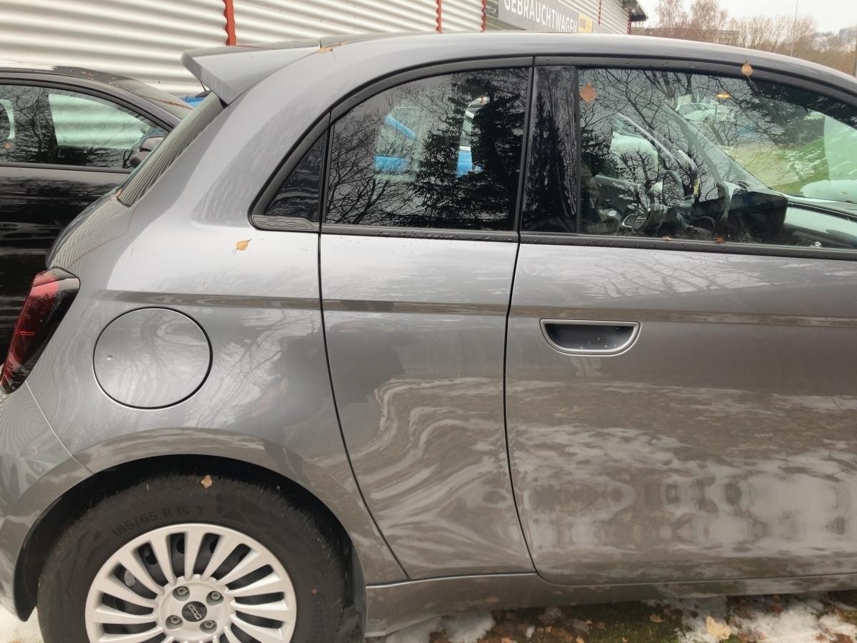 Fahrzeug-Bild 10
