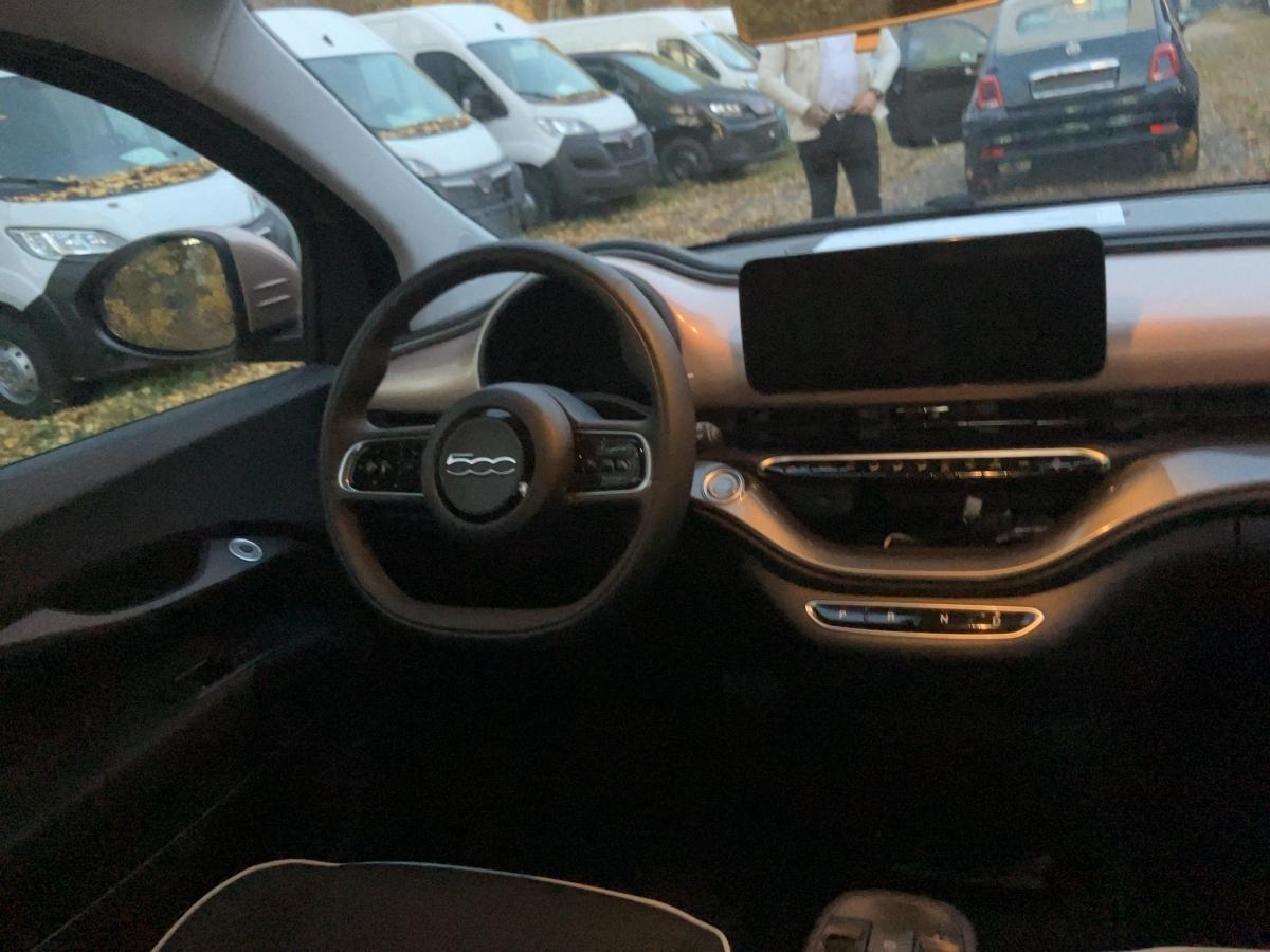 Fahrzeug-Bild 9