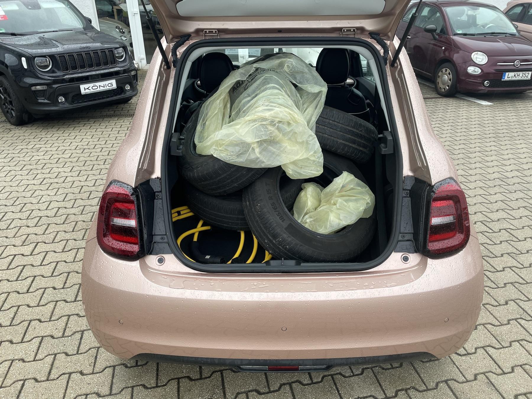 Fahrzeug-Bild 13