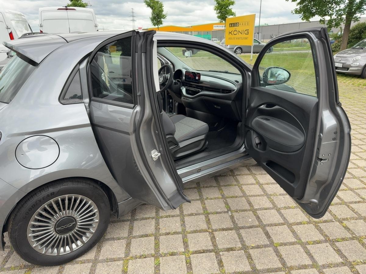 Fahrzeug-Bild 13