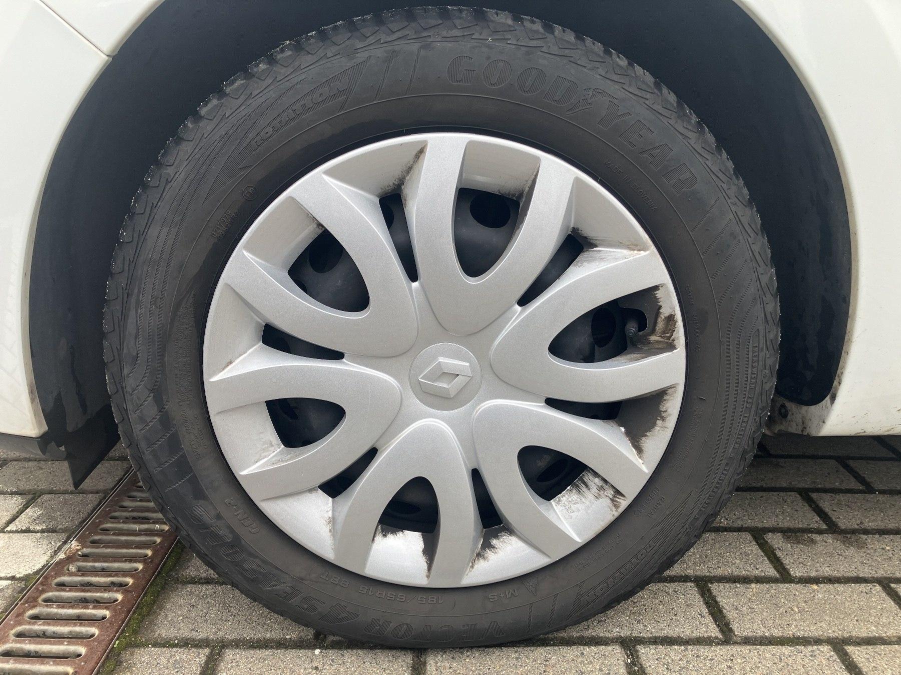 Fahrzeug-Bild 6