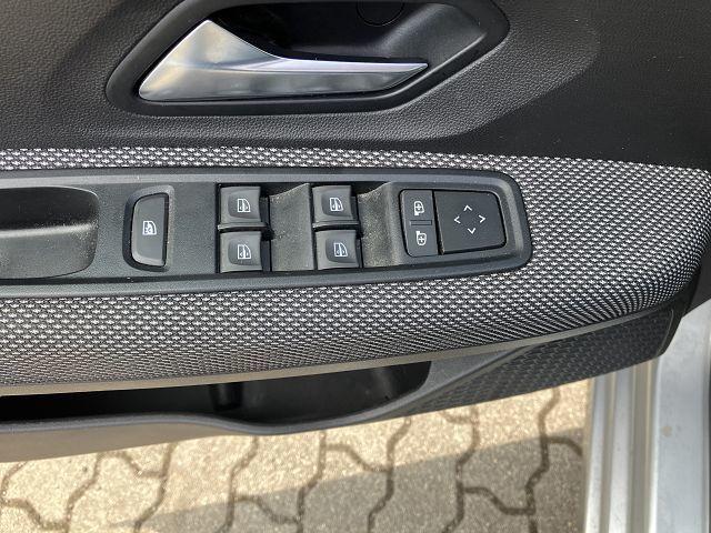 Fahrzeug-Bild 11
