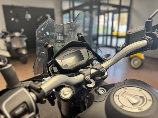 Fahrzeug-Bild 2