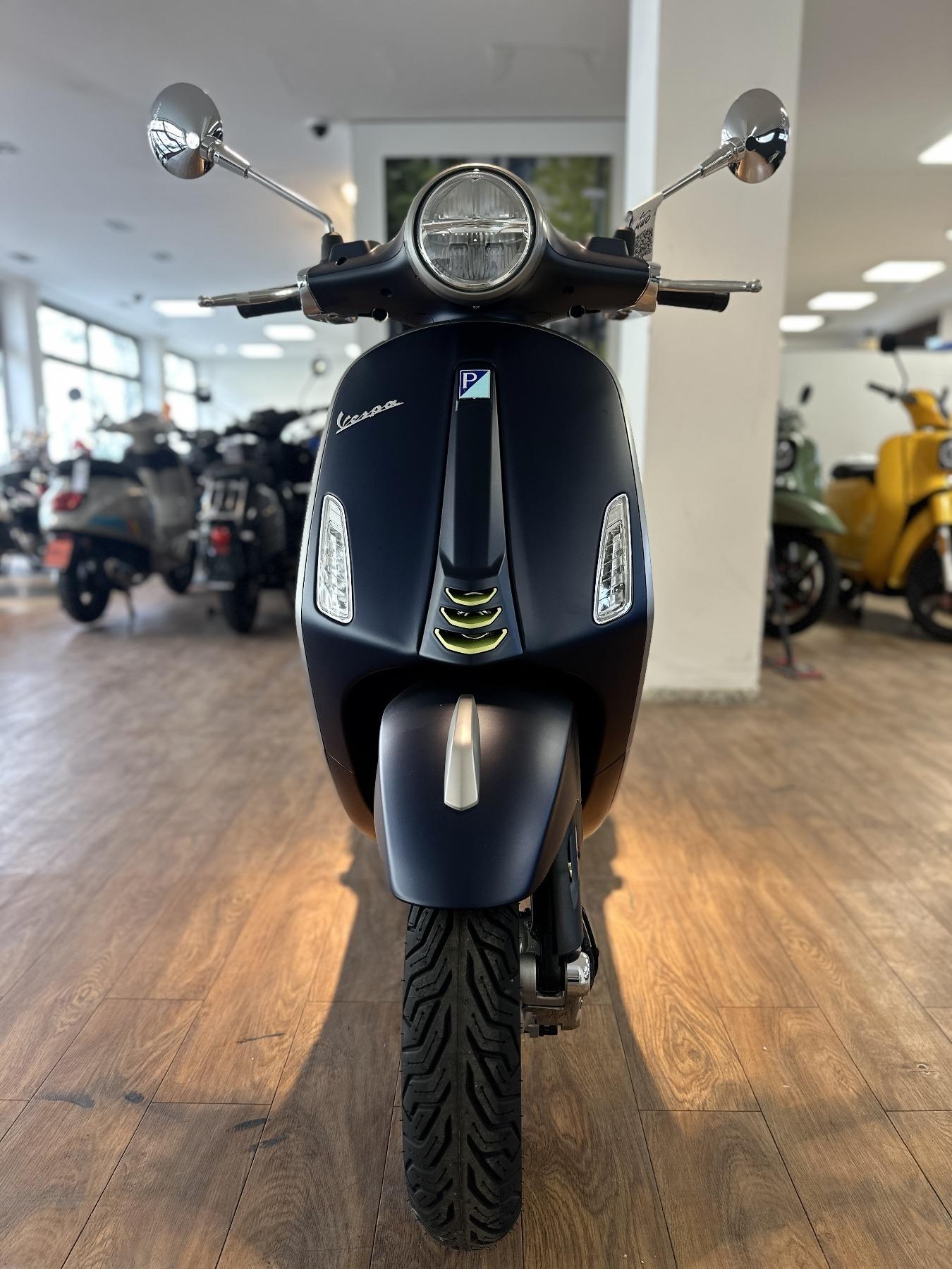 Vespa Primavera 50 E5+ TECH
