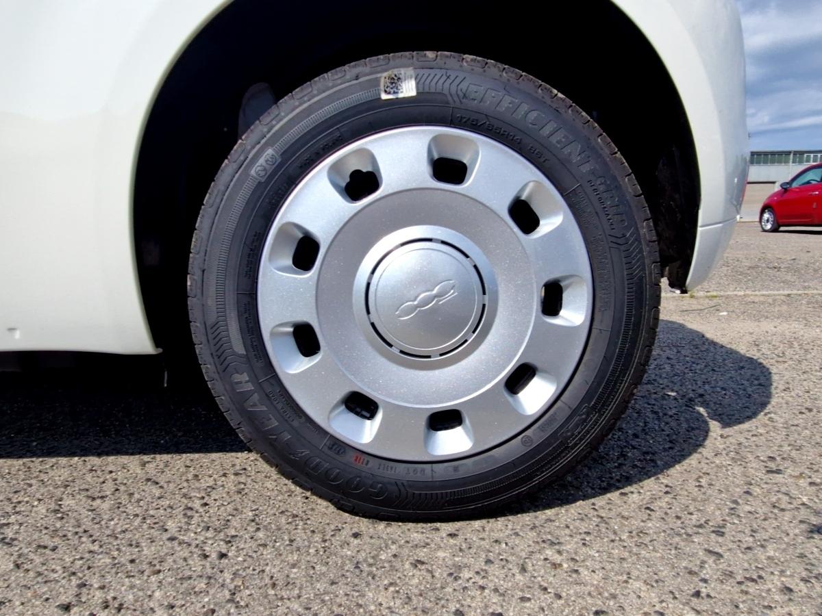 Fahrzeug-Bild 6