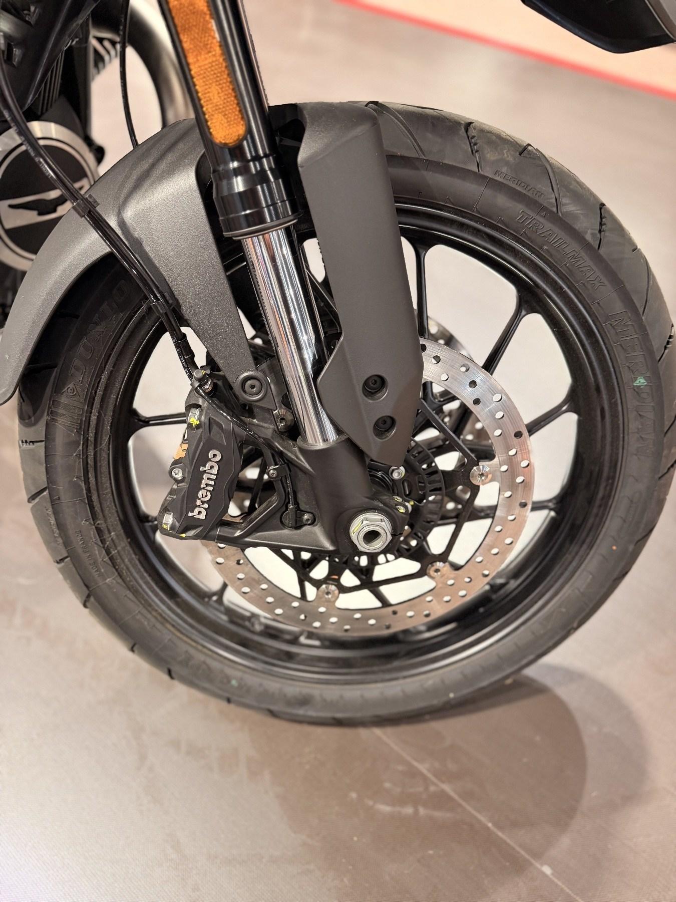 Fahrzeug-Bild 9