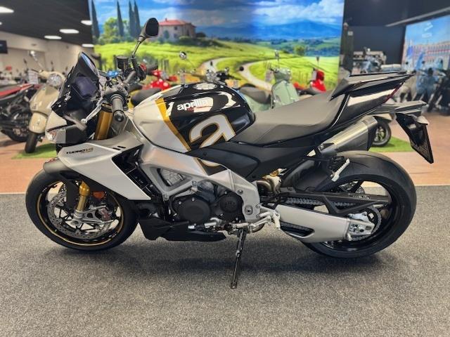 k.A. TUONO V4 1100 FACTORY