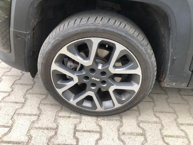Fahrzeug-Bild 16