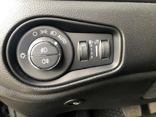 Fahrzeug-Bild 14