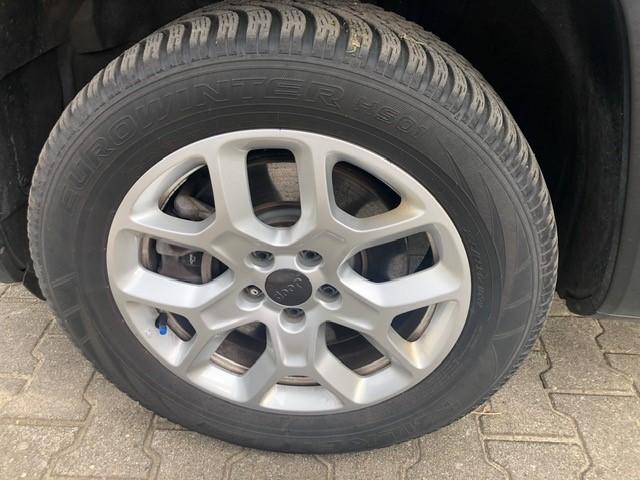 Fahrzeug-Bild 15