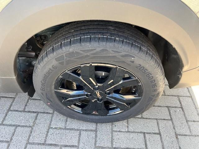 Fahrzeug-Bild 6