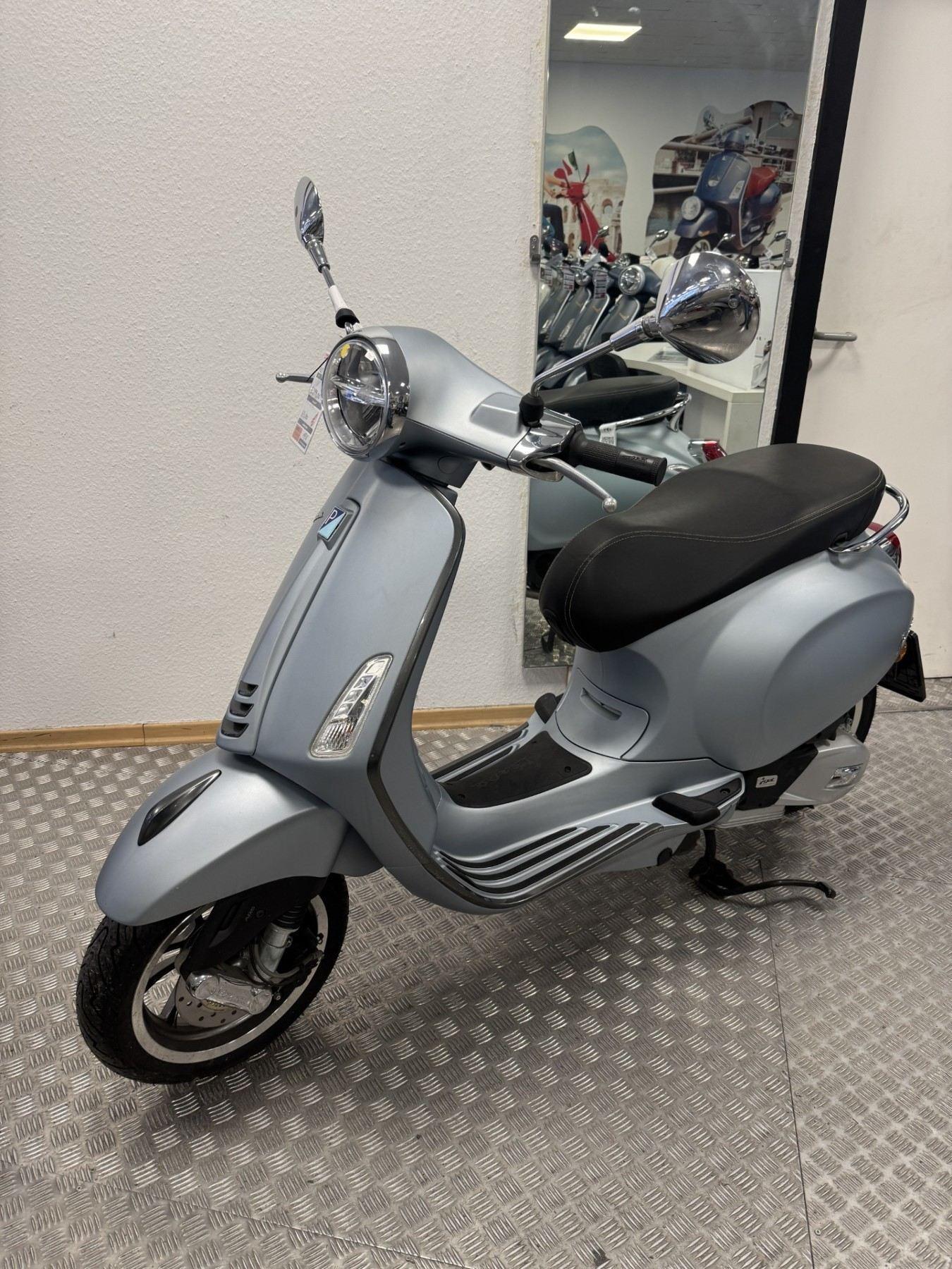 Fahrzeug-Bild 2