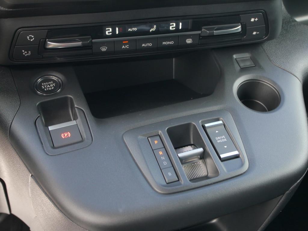 Fahrzeug-Bild 12