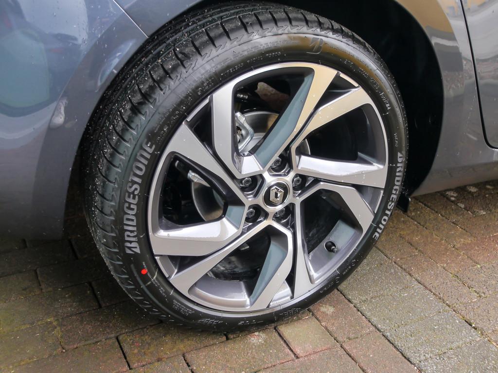 Fahrzeug-Bild 4