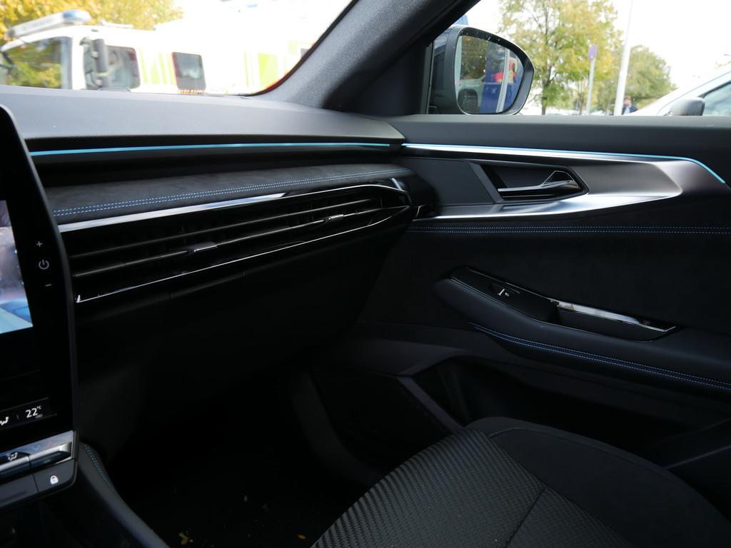 Fahrzeug-Bild 14