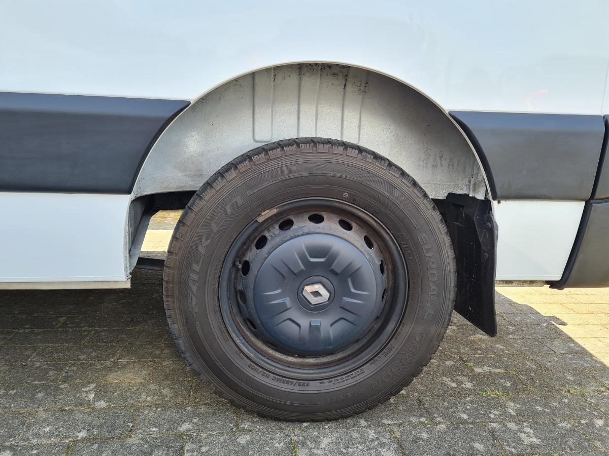Fahrzeug-Bild 12