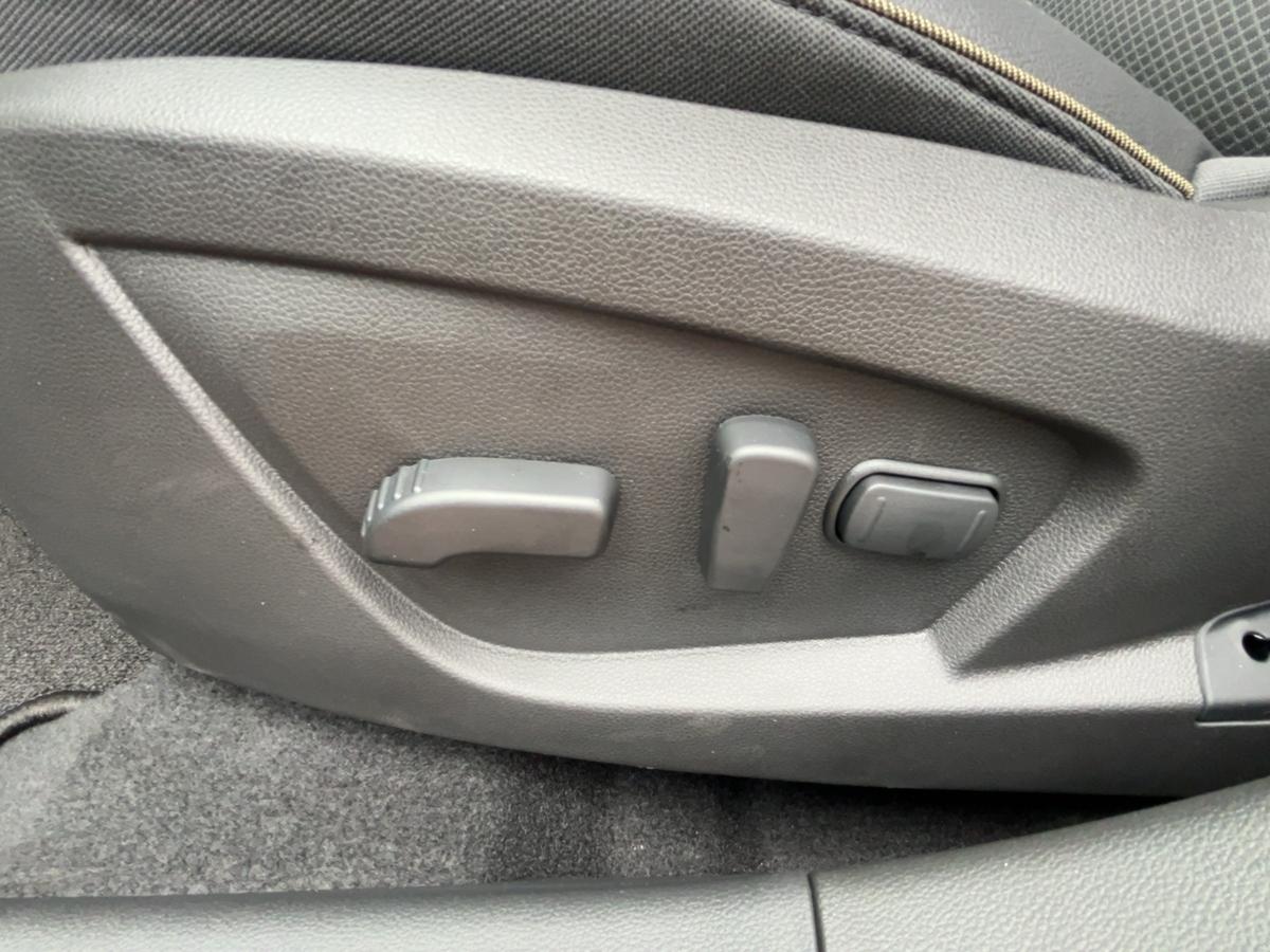 Fahrzeug-Bild 13